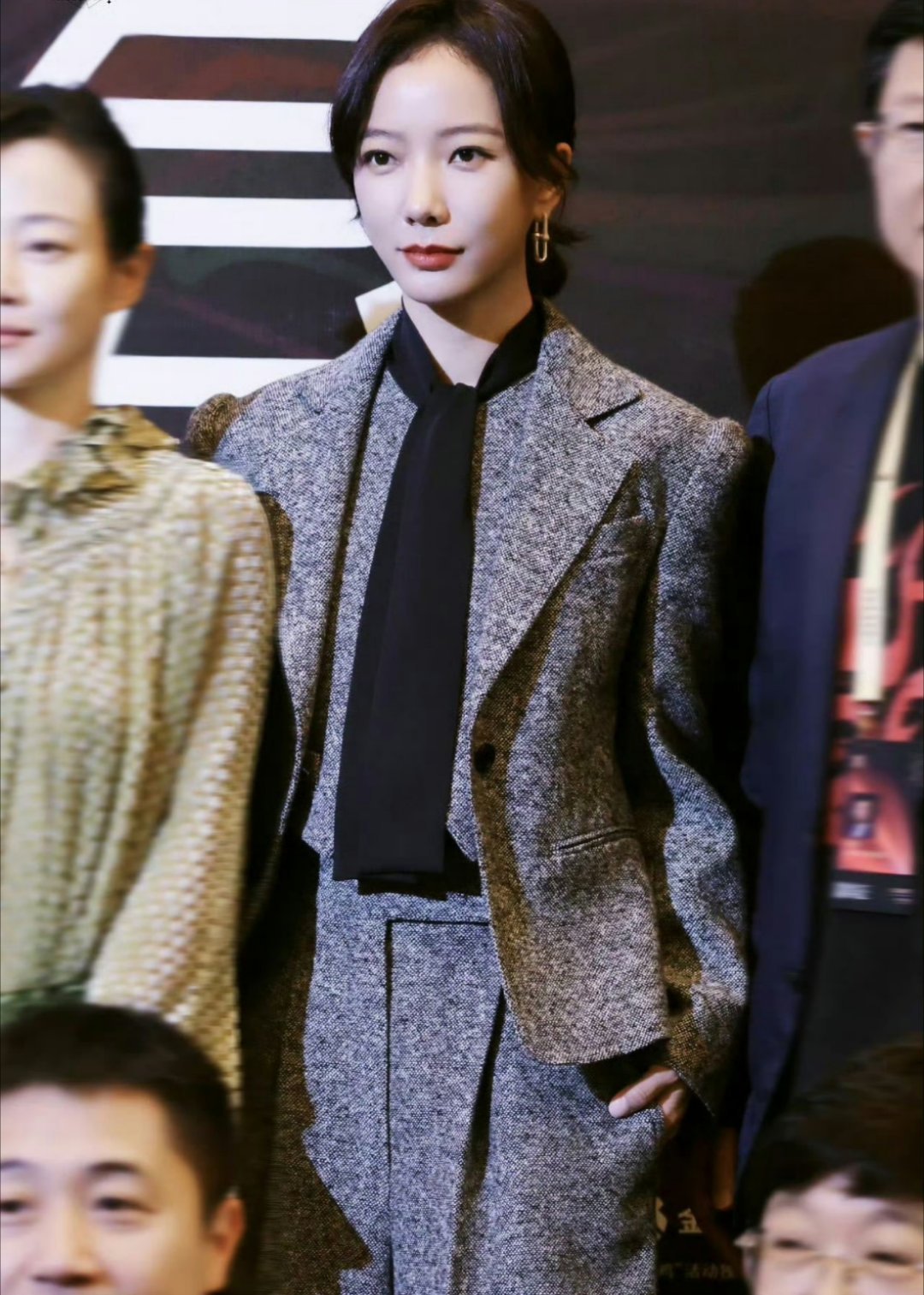 王珞丹带着新身份来金鸡了，姐变身评审！！金鸡创投新身份，见证不一样的她