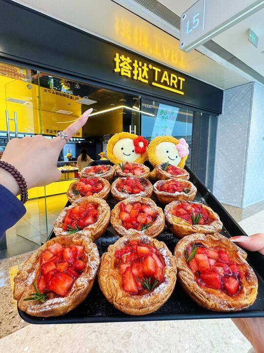甜品届的莫奈花园！🌸春游拍照C位预定~