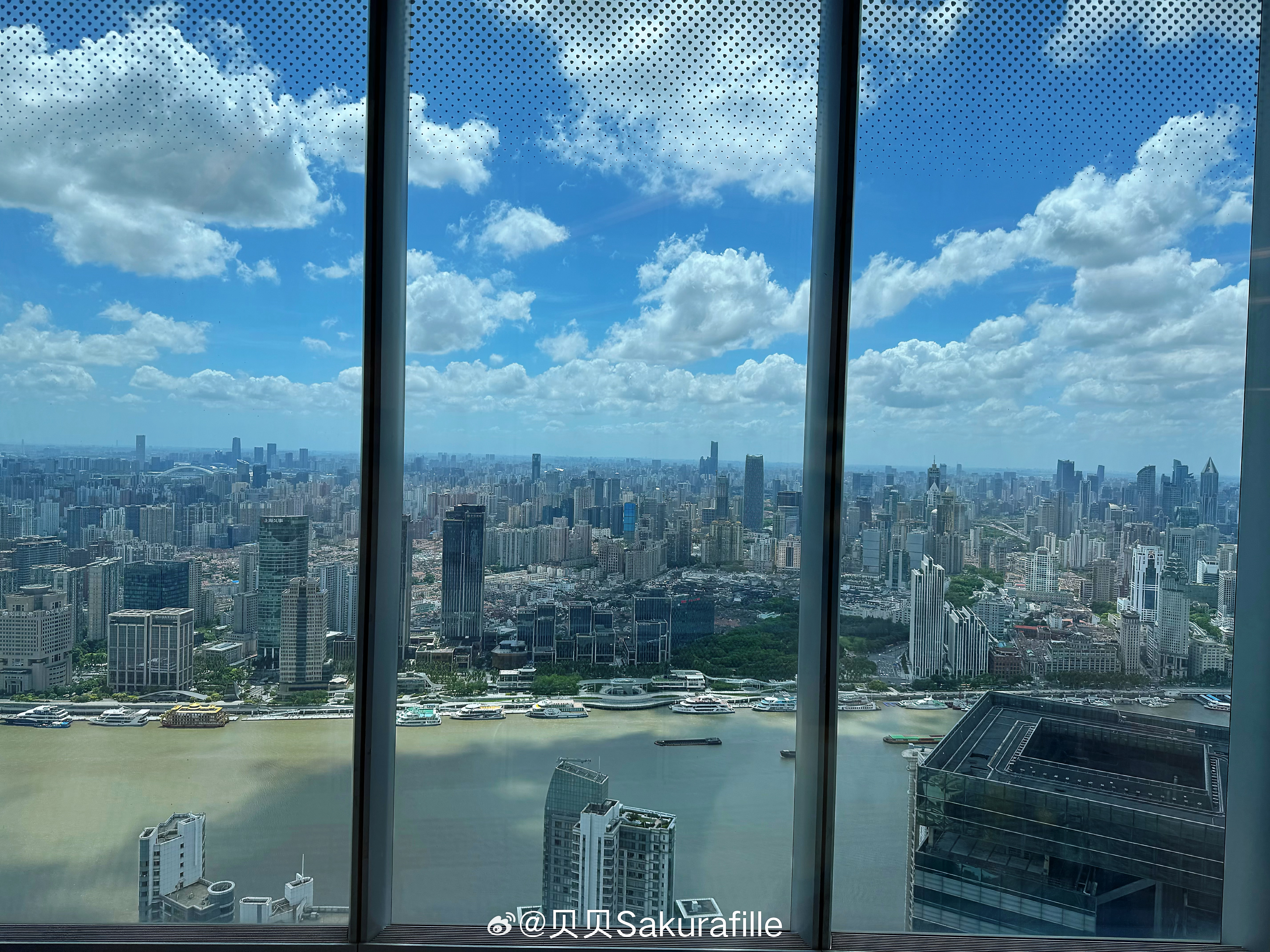 跟大舅大舅妈待在一起超开心的呀～感谢地道上海人带我游上海❤️🫡老嗲老嗲了[亲亲