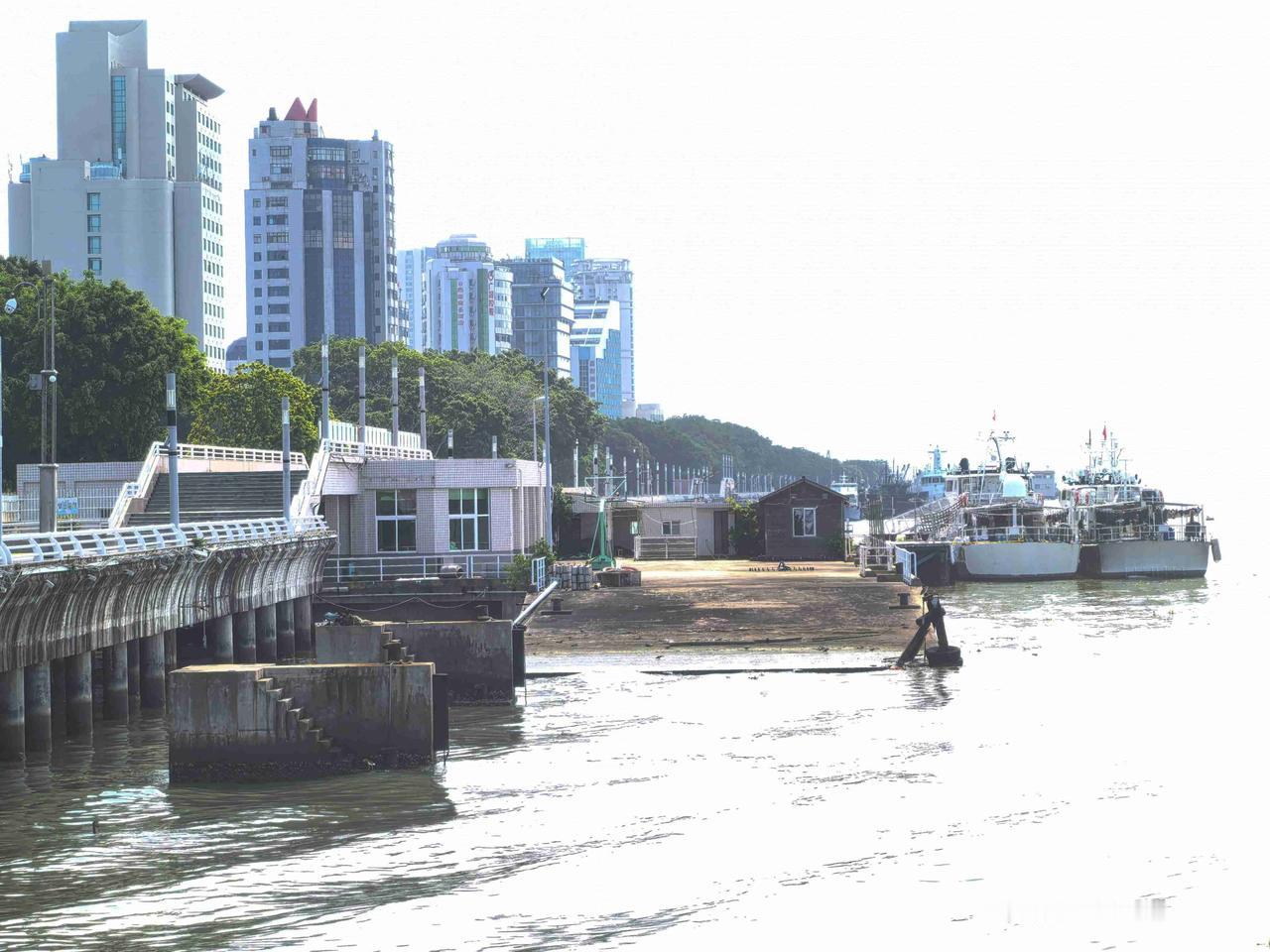 我的今日状态：🏝️旅行度假
我这里的天气：🌤️多云带定位记录生活 我在旅行随