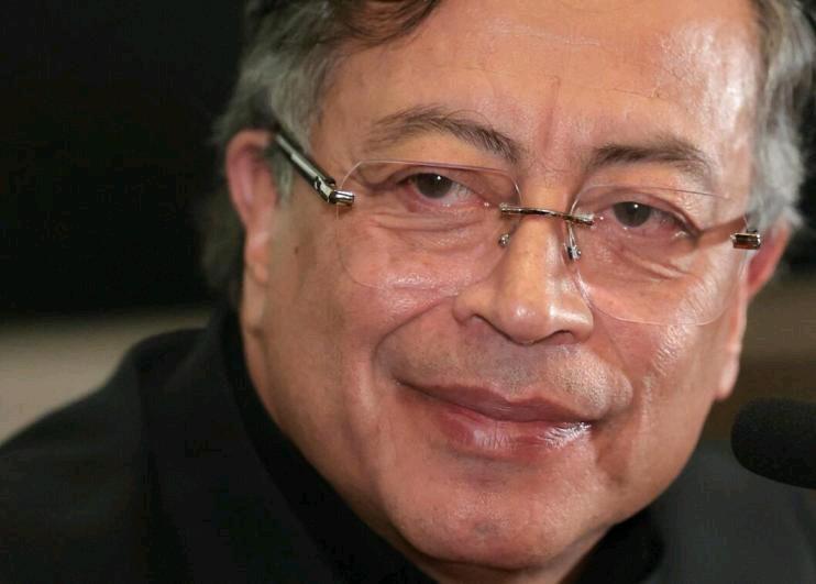 美国总统特朗普与哥伦比亚总统佩特罗2月3日在白宫破冰，这是两人首次面对面会晤，双