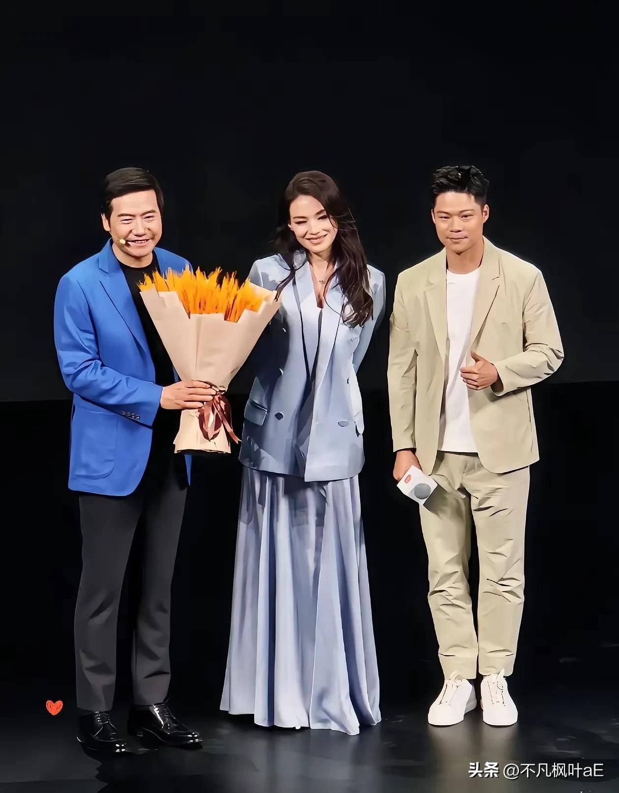 近日，影星舒淇代言小米SU7的消息引发热议。据业内人士透露，这类汽车科技类代言费