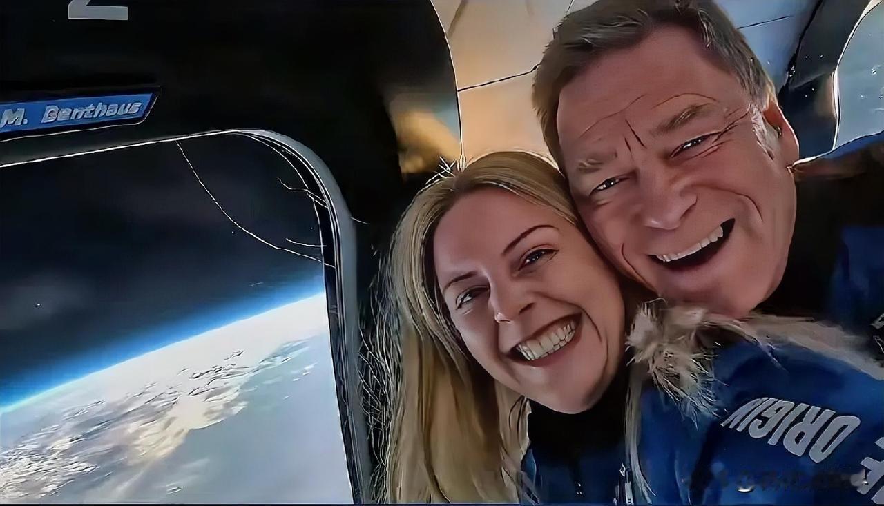 12月21日下午的最新消息，速报，全都不容错过，第二条：蓝色起源送截瘫女性进入太