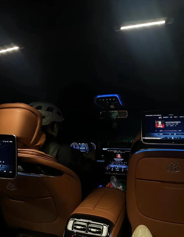 本周收官，圆满结束！！！劳累的一天只为三餐凌晨三点钟了，当你们在被窝熟睡的时候，