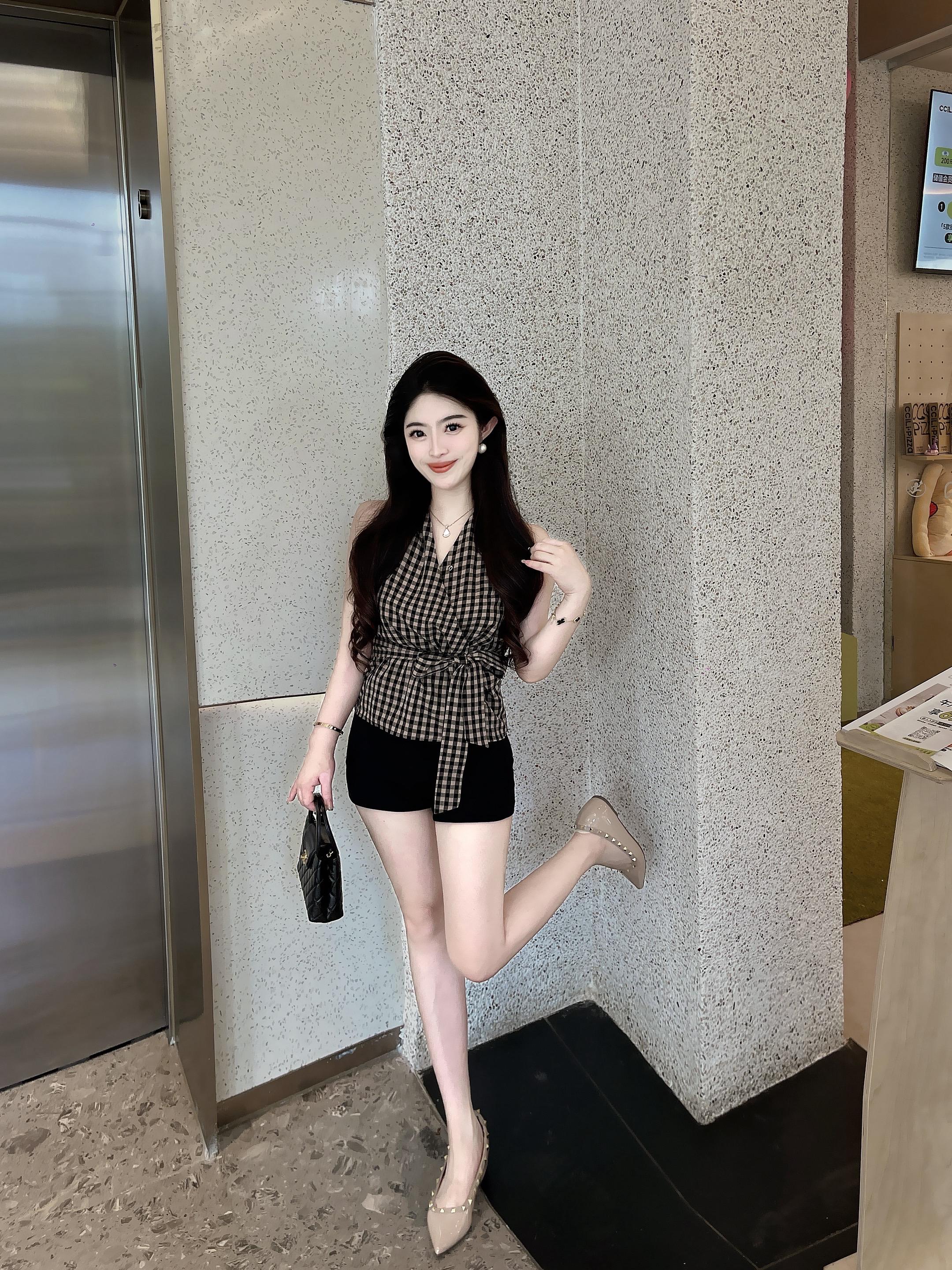 男人爱胸 爱腰 爱腿 我爱多金 爱腹肌 爱帅的 不过分吧