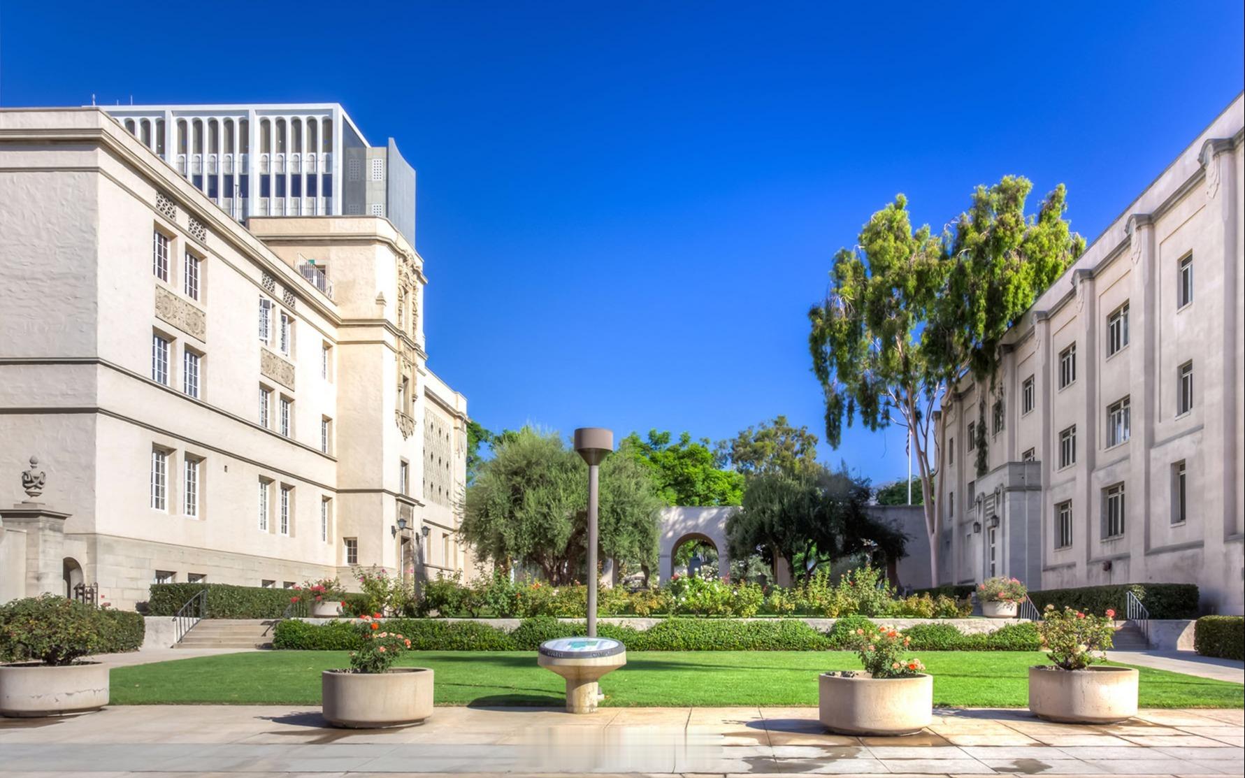 加州大学排名出现大变化 《福布斯》最新公布的2026年全美大学排名中，加州理工学
