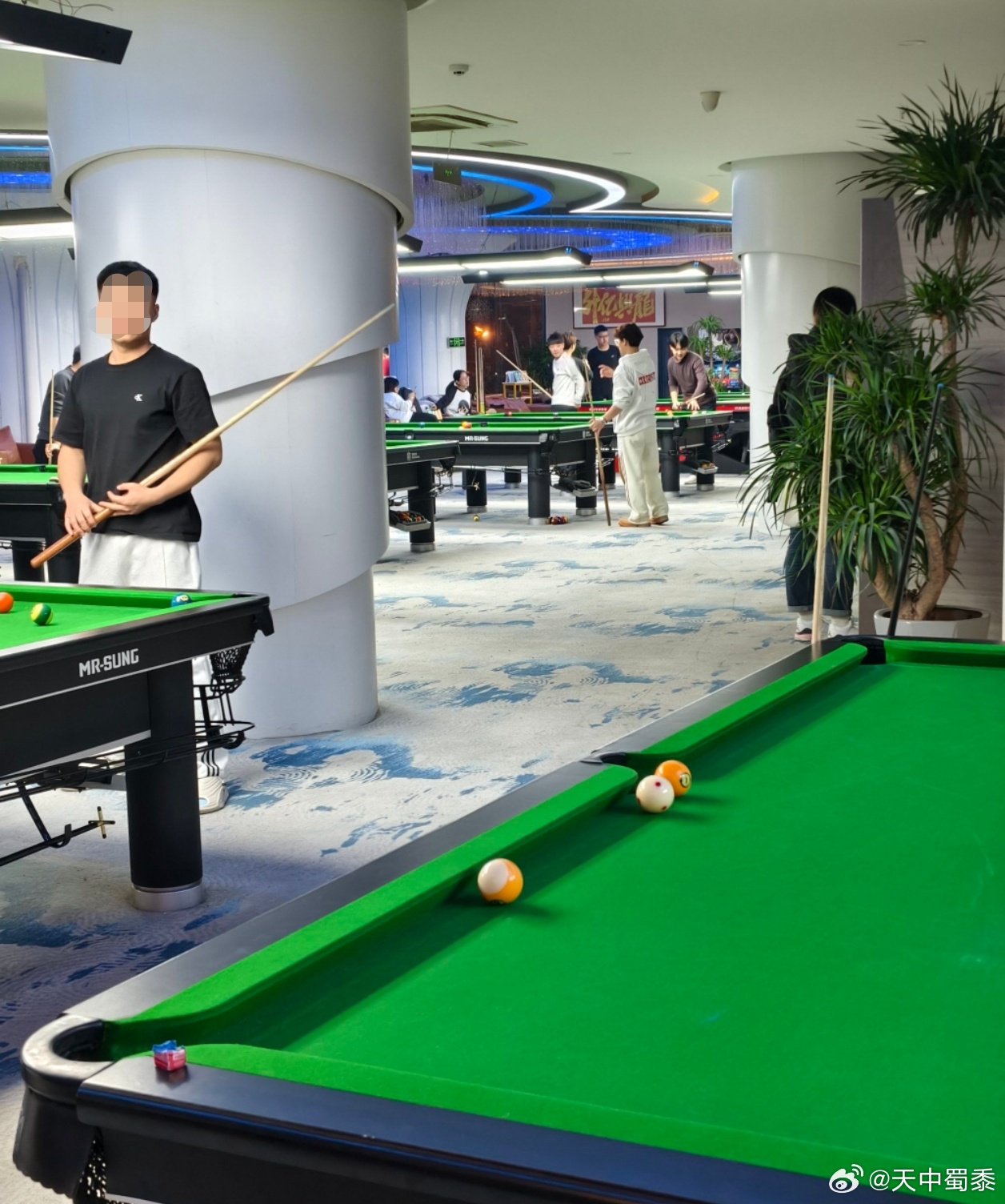 工作中发现的一个问题，想在这里讨论一下，欢迎提供意见和想法。啥问题呢？关于台球室