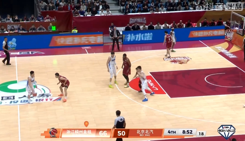 首钢队今天有点难了，落后16分了。浙江男篮vs北京男篮