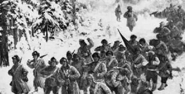 1945年8月15日，日本宣布投降后，在齐齐哈尔有几名落单的日本兵，见大势已去，