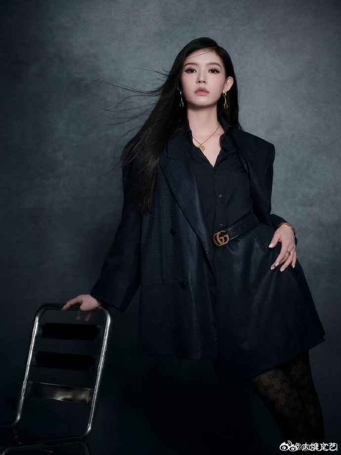 Gucci认领林允 终于等到官方认领，林允和Gucci的气质实在契合，这样互相成