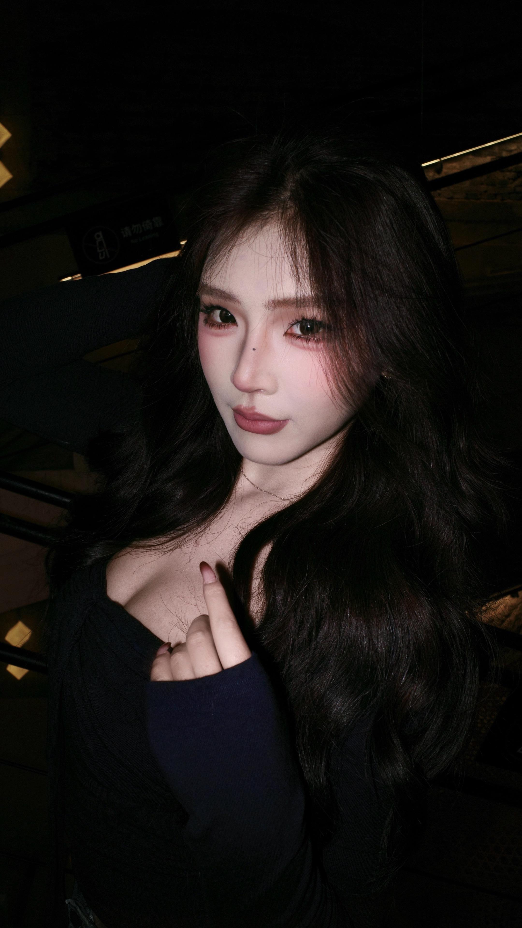 无法分手的女人，无法离开的男人