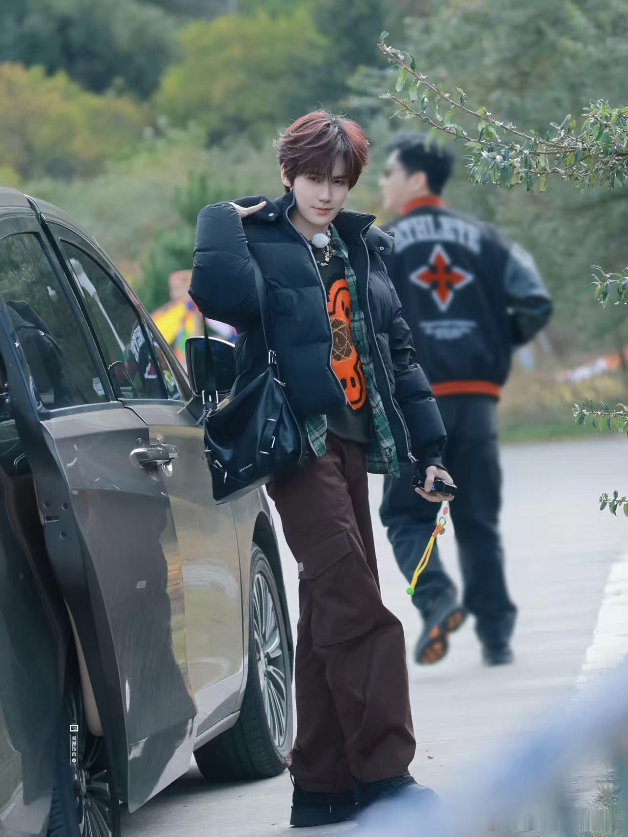 张真源来西藏目标每天睡好觉 张真源在西藏的目标就是每天睡好觉，简直是最放松的生活