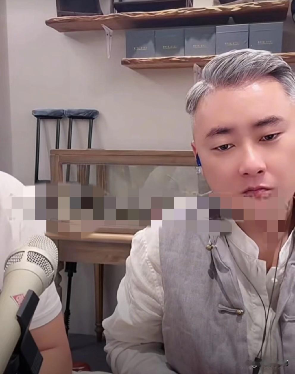 T佑放“星探”四处寻主播签约，各家族避之不及！

            T佑透