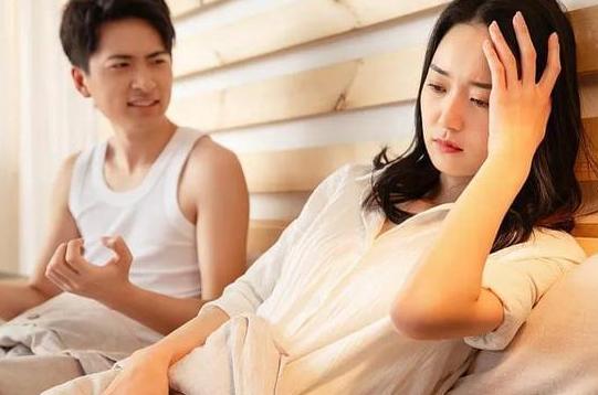 4个怪异现象，正在冲击“一夫一妻制”，动摇家庭根基，后果严重

有人说，婚姻像手