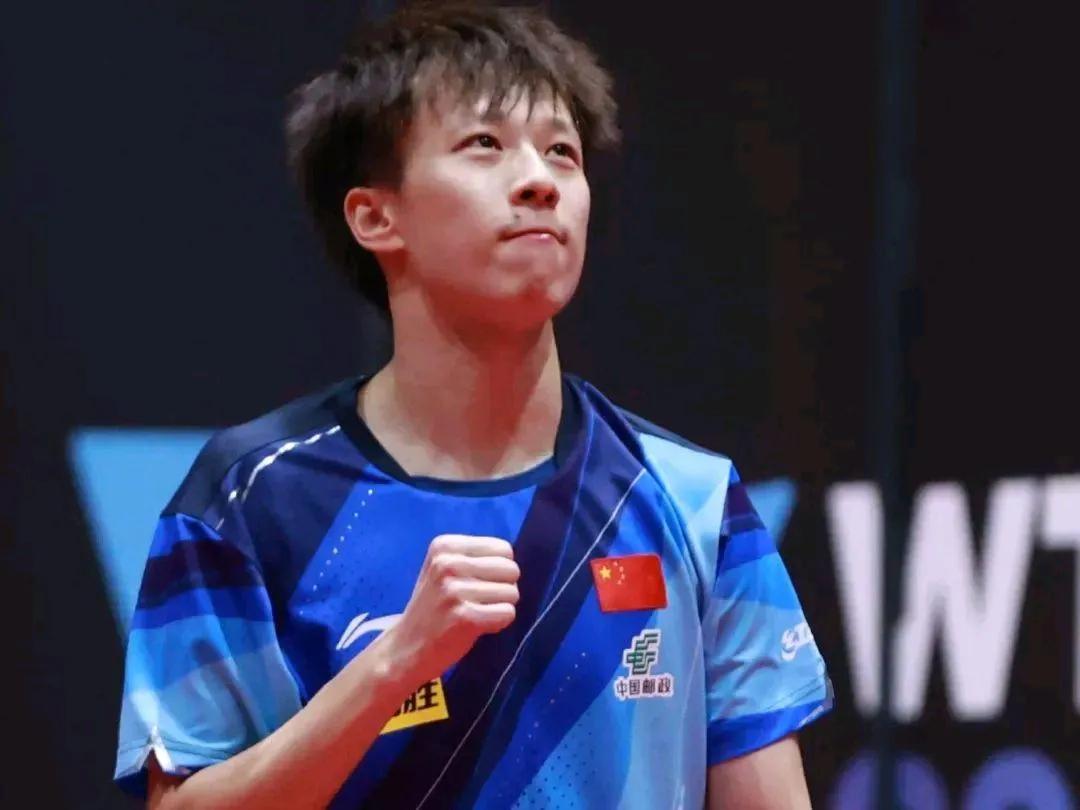 #妙笔生花创作挑战#
10月12日，全锦赛传来林高远、王曼昱消息，形势一片大好：