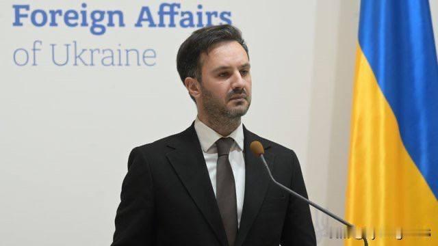 🇭🇺匈牙利外交官马扎尔建议乌克兰放弃领土以换取与俄罗斯的“和平”：外交部回应