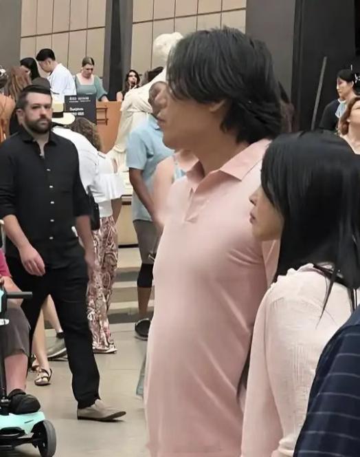 秦昊又胖回去了 这有啥大惊小怪的，人家是演员，完全可以因为一部戏胖起来或瘦下去，