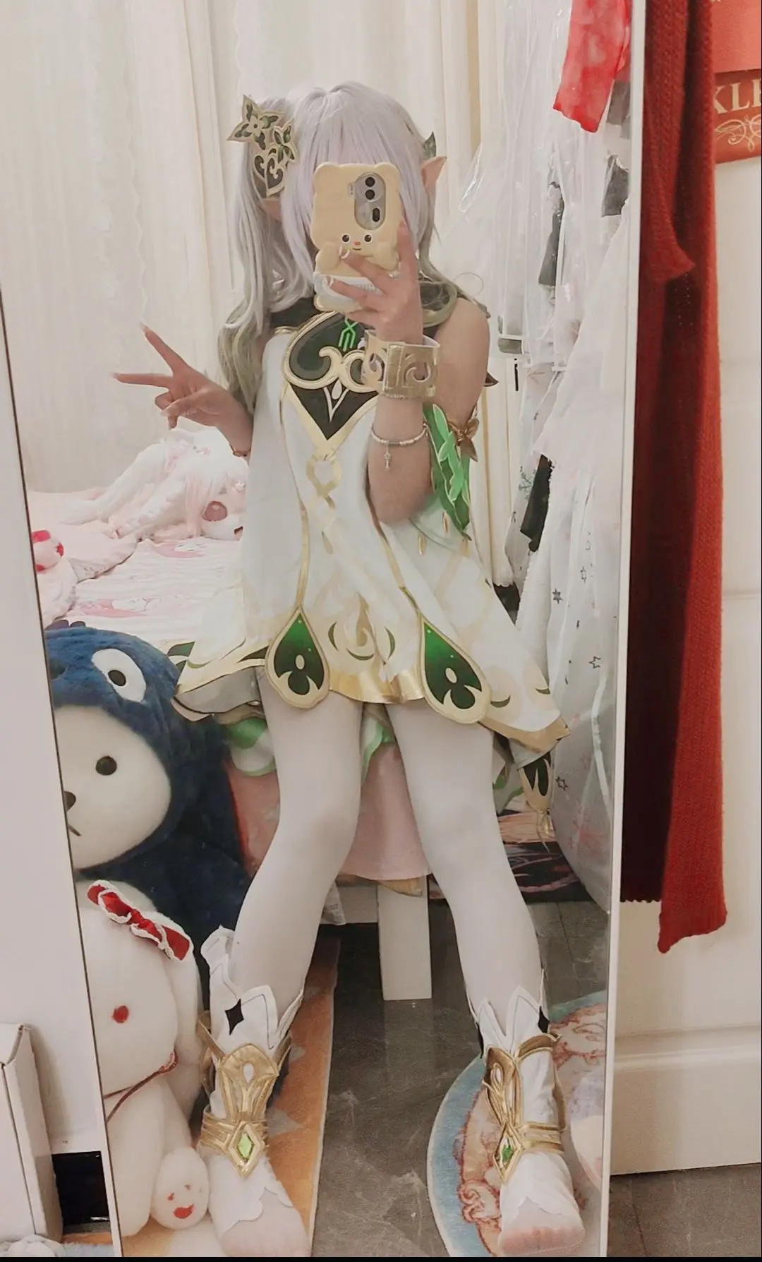 甜妹 cos 春天 开学了 纳西妲
