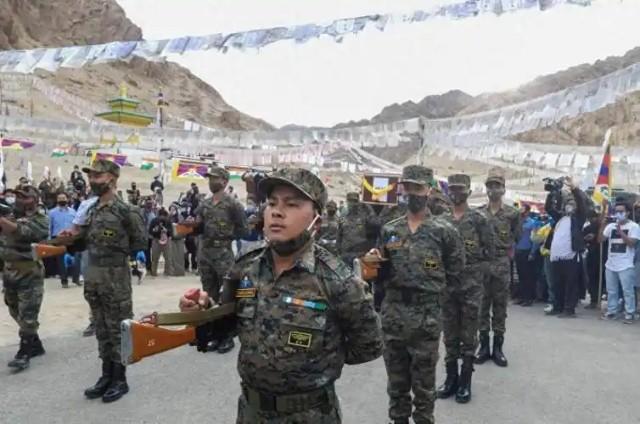 藏南是目前最大的问题其实是当地民众认同问题！印度从六十年代开始，印度就搞移民，想