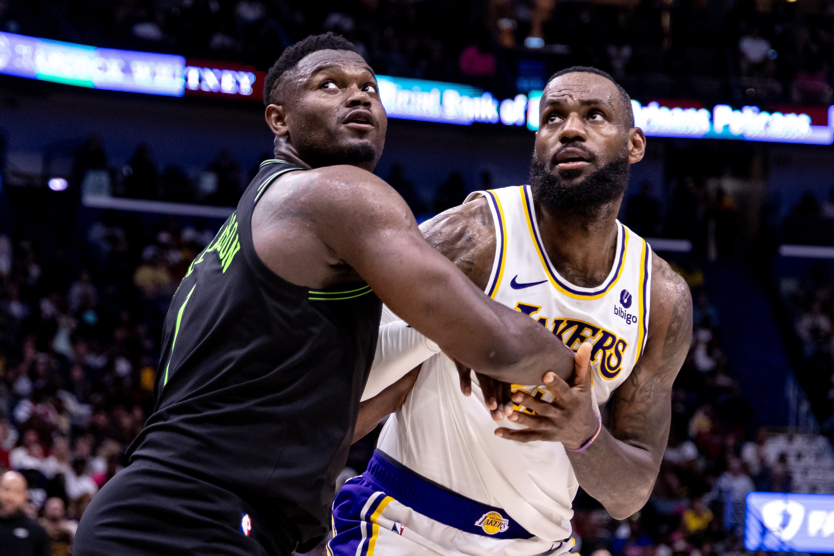 奥尼尔锡安詹姆斯卡特NBA扣篮👀奥尼尔：我想花钱看锡安和早期詹姆斯扣篮，卡特那