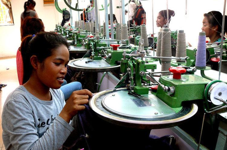 （金边讯）亚洲开发银行（ADB）预测，在主要经济领域表现强劲下，柬埔寨今年经济成