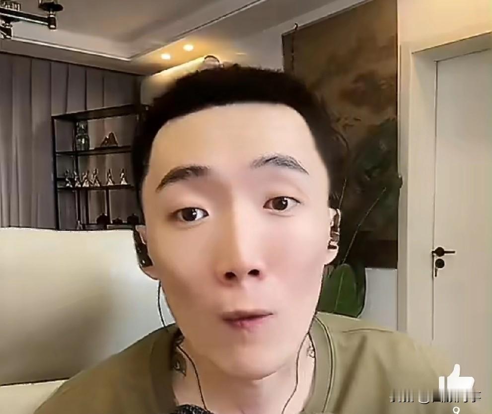 李舒克定于5月1号重返ks直播。

           李舒克透露今年5月1号