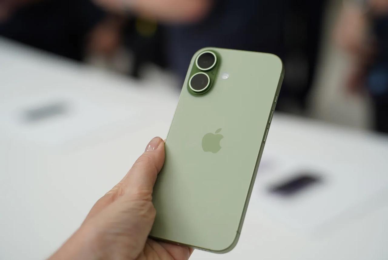 买iPhone 17系列首发了？