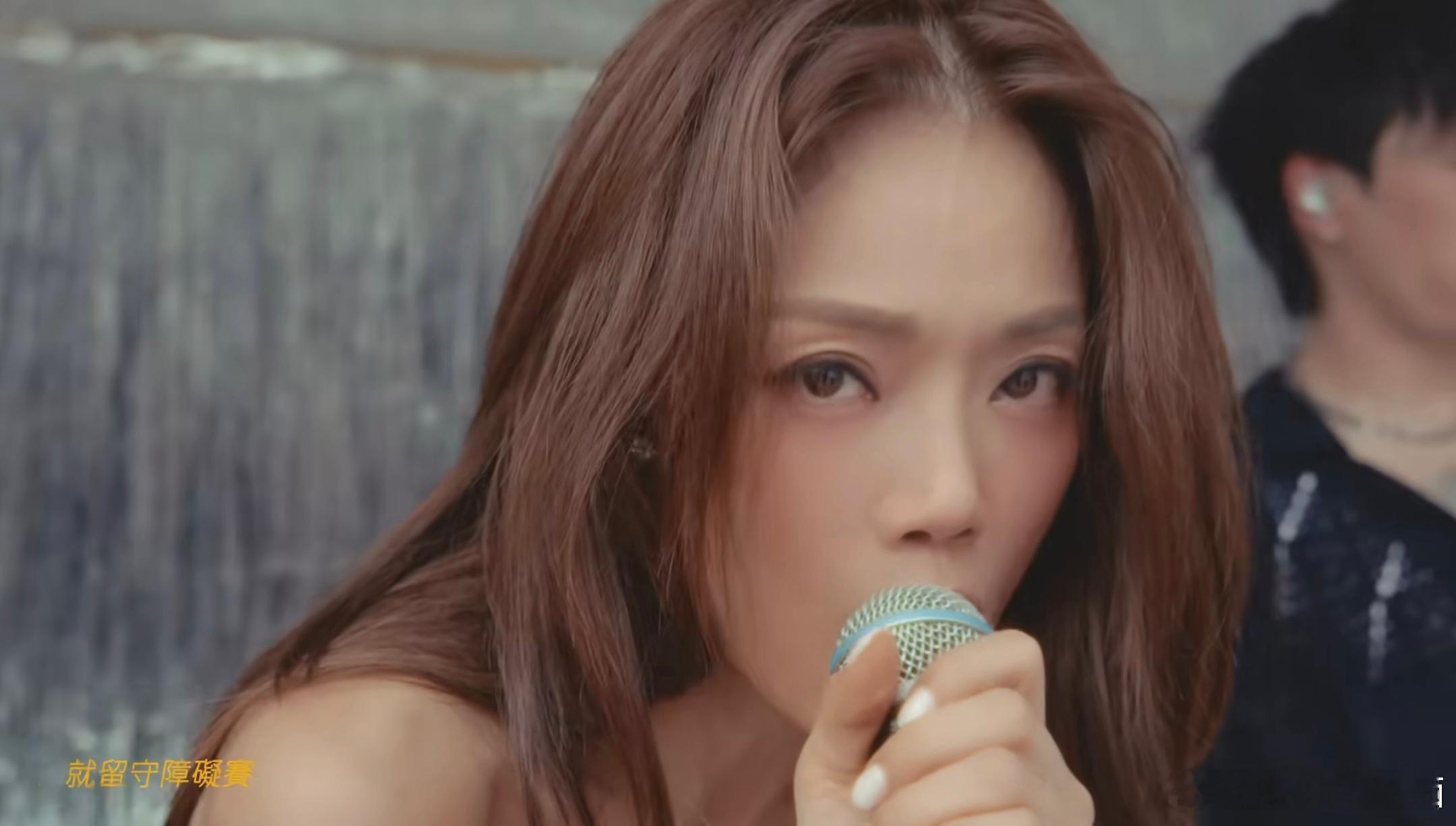 谁懂这个女友感