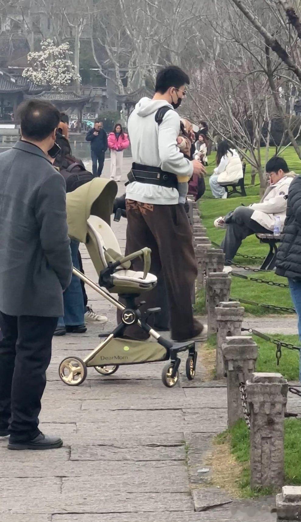 CBA 我的天张镇麟居然已经有娃了上海男篮vs青岛男篮