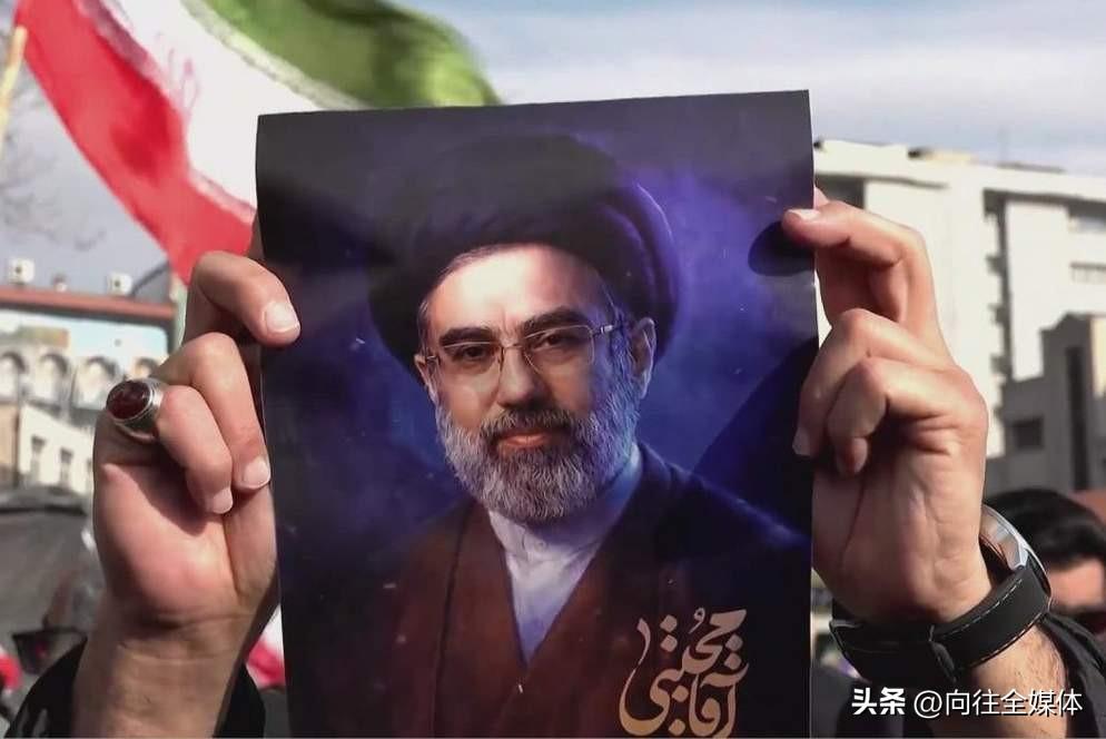 局势反转！中俄劝和，伊朗开出停火红线，特朗普彻底进退两难
 
中东战局迎来关键转