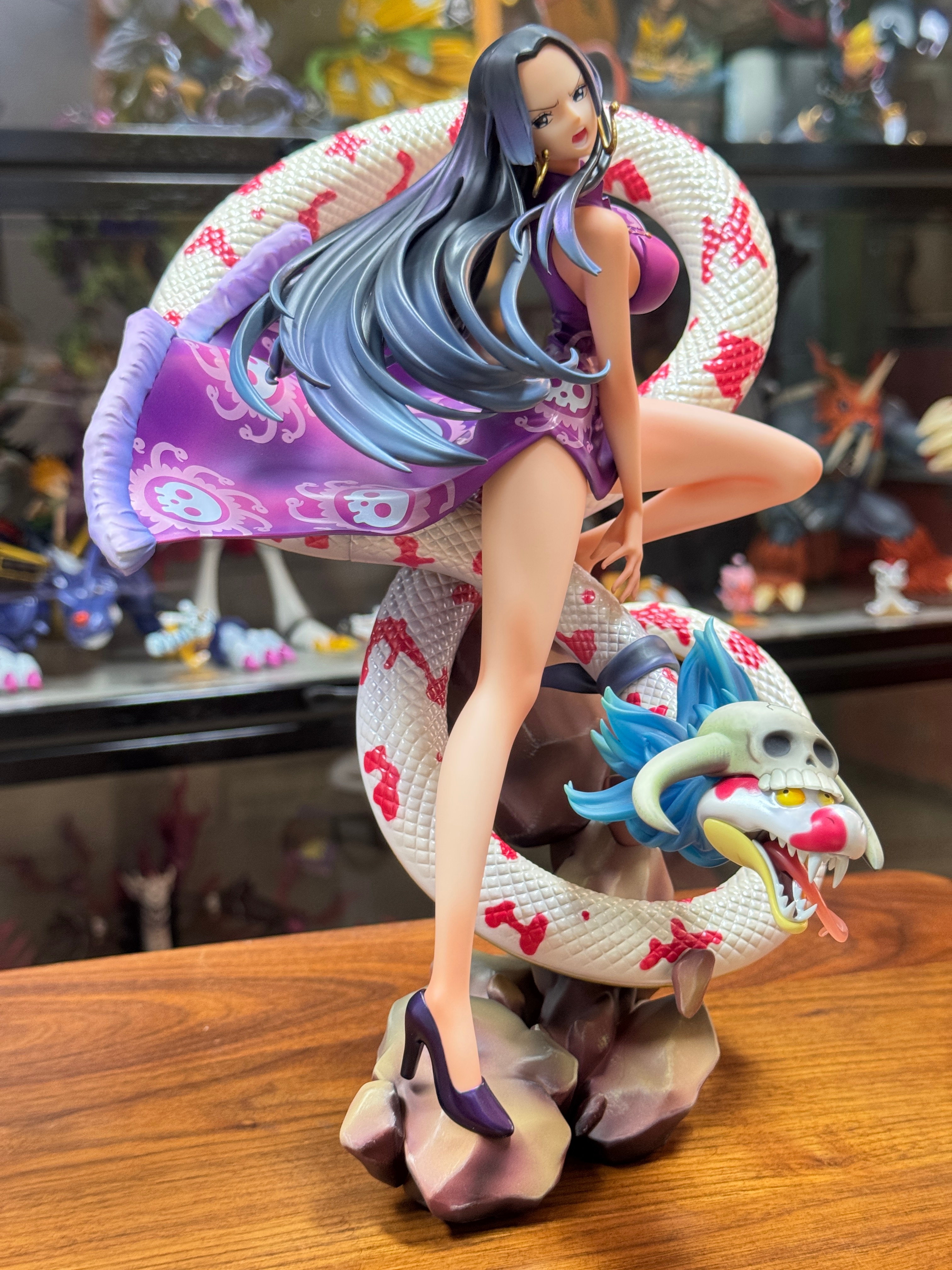 POP MAX 女帝2.0入手，没买过1.0，反正比老版罚站的那款强太多了，初代