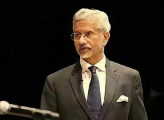 印度外长苏杰生给台湾问题放了狠话，大意是说：如果中国想在台湾问题上指望印度保持沉