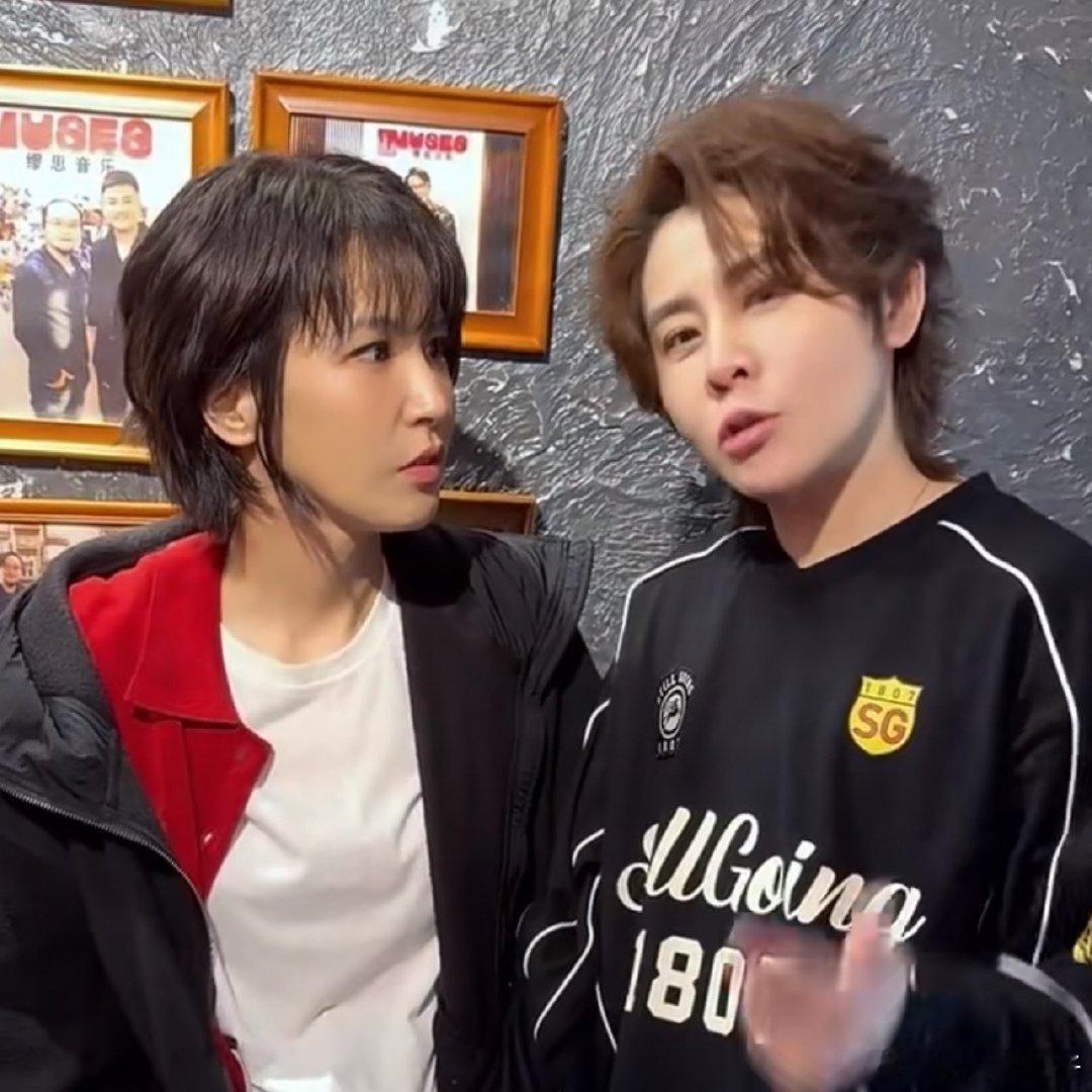 曾沛慈问王濛嘎嘎怎么用濛主请多用台湾腔，沛慈不许再说东北话了(奶凶 