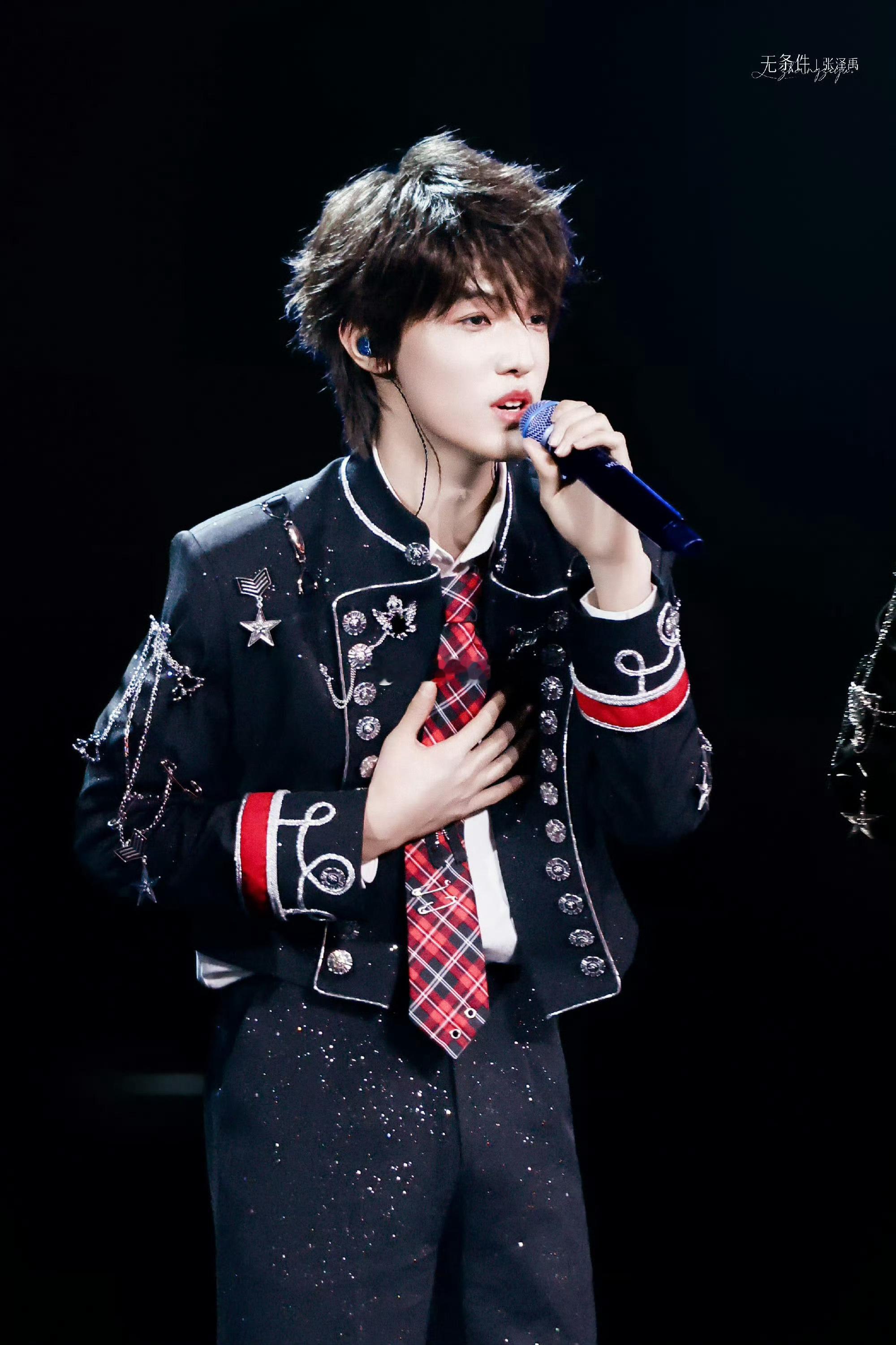 张泽禹清唱片段里流淌的，不仅是少年对家乡的眷恋，更是一代青年用艺术赋能城市的创新