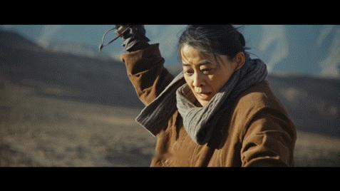 姐强强一个娘夯夯一窝 娘夯夯一窝！张勤勤硬核，白菊更猛，母女俩太飒了！ 