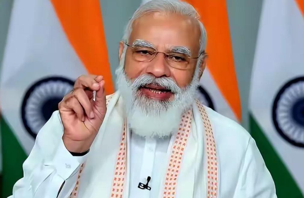 印度弃俄拥抱美国，不但让俄罗斯措不及防，也让各国感到震惊，常把印俄数十年友谊挂在