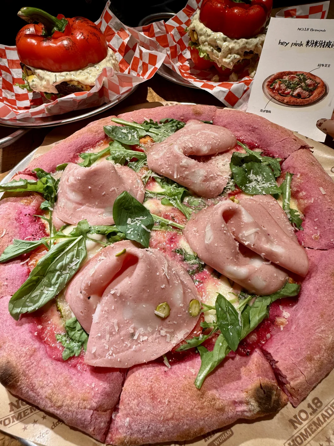 卧槽卧槽！！南京也有了！！hey pink披萨🍕