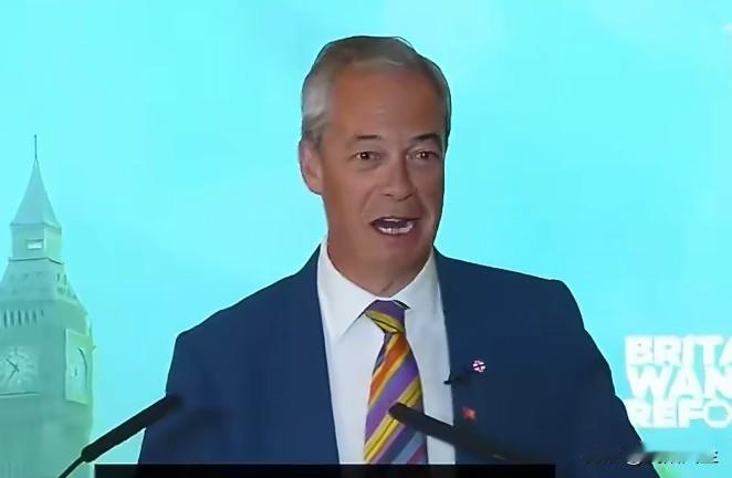 英国改革党领袖法拉奇在地方选举大胜后表示，这是历史性横扫“红墙”选区，在我的政治