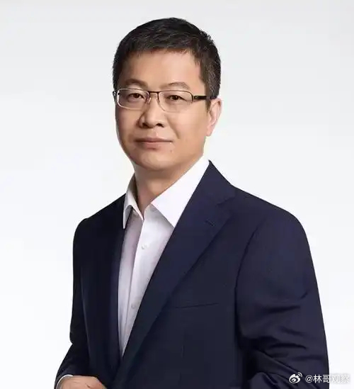 卢伟冰称小米有机会进入世界100强卢伟冰这波“豪言”不是吹牛！小米从“性价比”杀