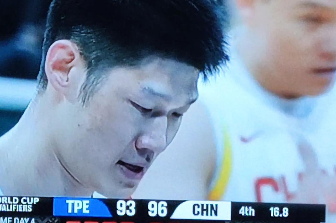 中国队费尽九牛二虎之力，后来居上最终拿下台北，100-93，得分破百，第二窗口期