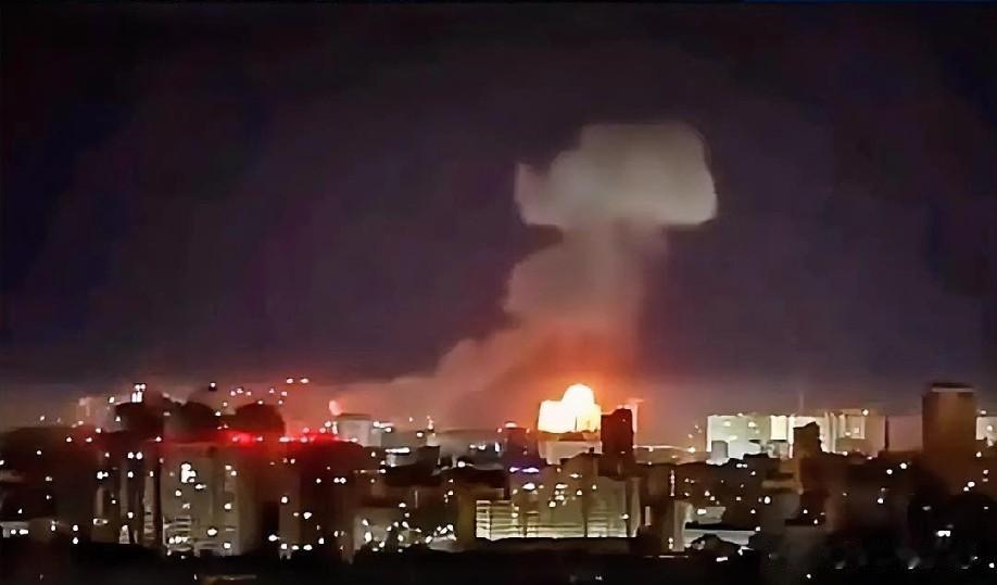 11月30日凌晨的最新情报，现在他来了第五条，俄军袭击乌克兰致首都大规模停电：当