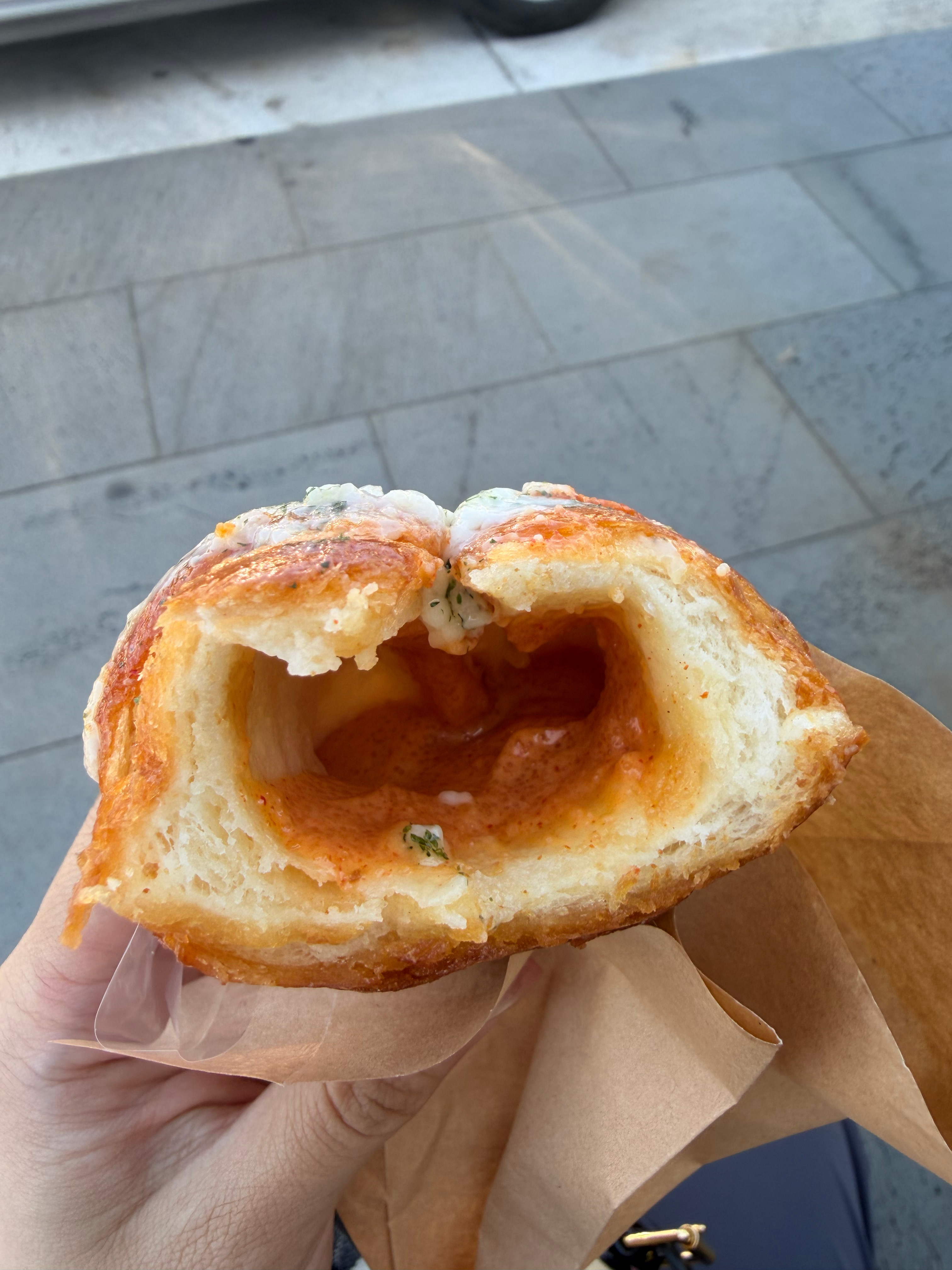mood的明太子盐面包也好吃的！coo的迪拜巧克力济州机场的面包美食分享不可辜负