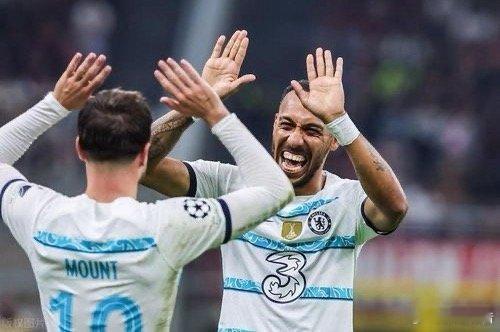 今日看法 019法甲 里尔VS马赛        法甲焦点战，里尔对阵马赛，要问