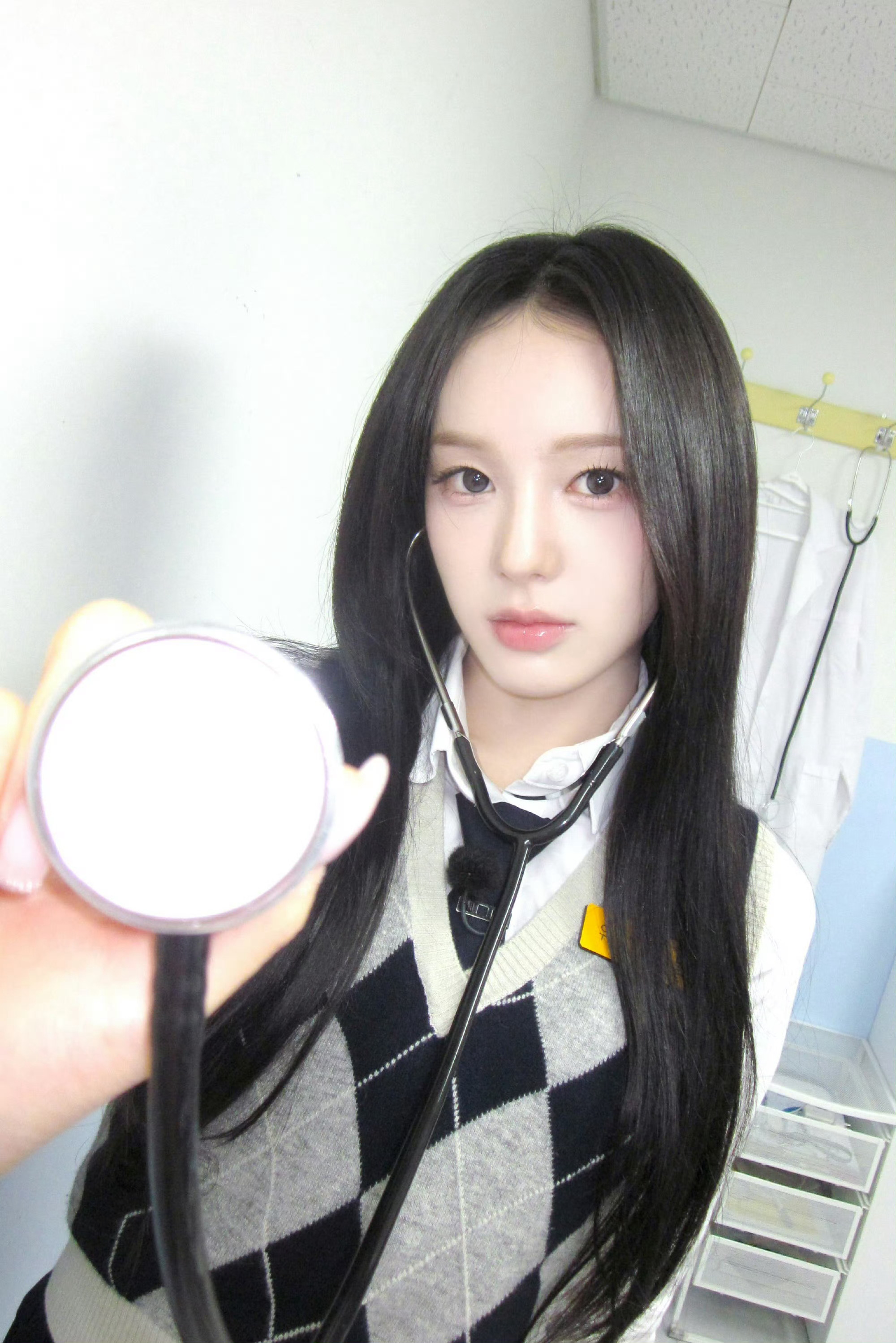 朗医生我那里不舒服 麻烦帮我看看…🥴 ​​​