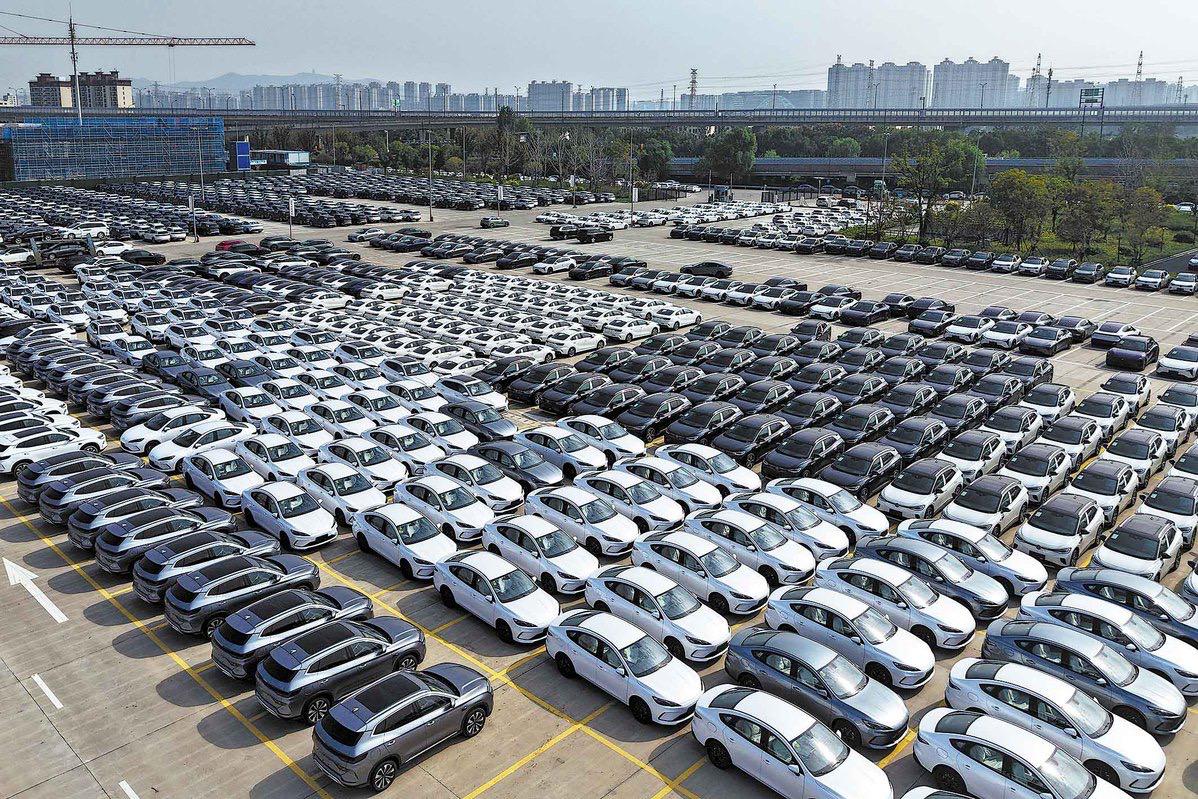 中国第一次超过日本，成了澳洲最大汽车来源国。
2026年2月，中国向澳大利亚出口