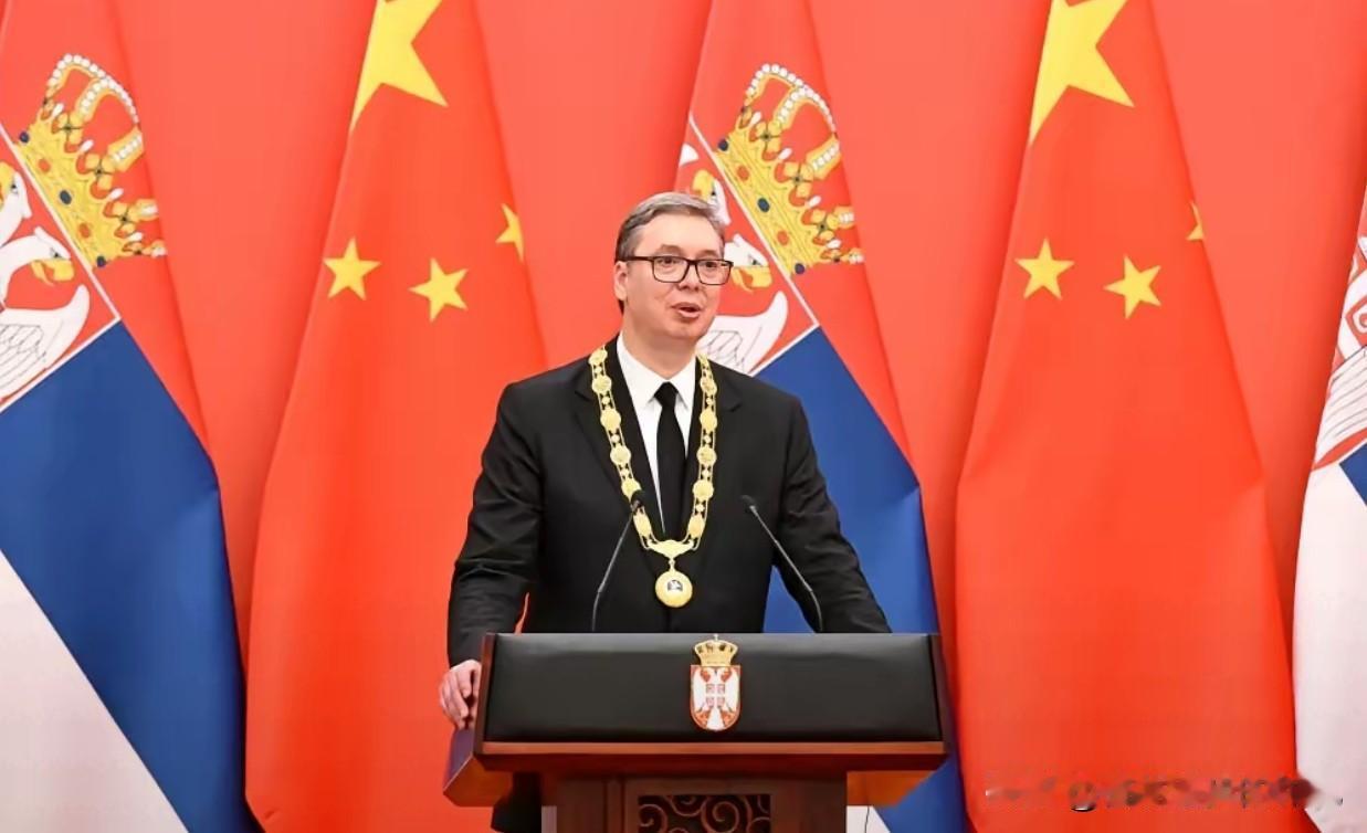 武契奇这次访华彻底破防了！来趟北京搞得他不仅热泪盈眶，而且还闹出了他最大遗憾！他