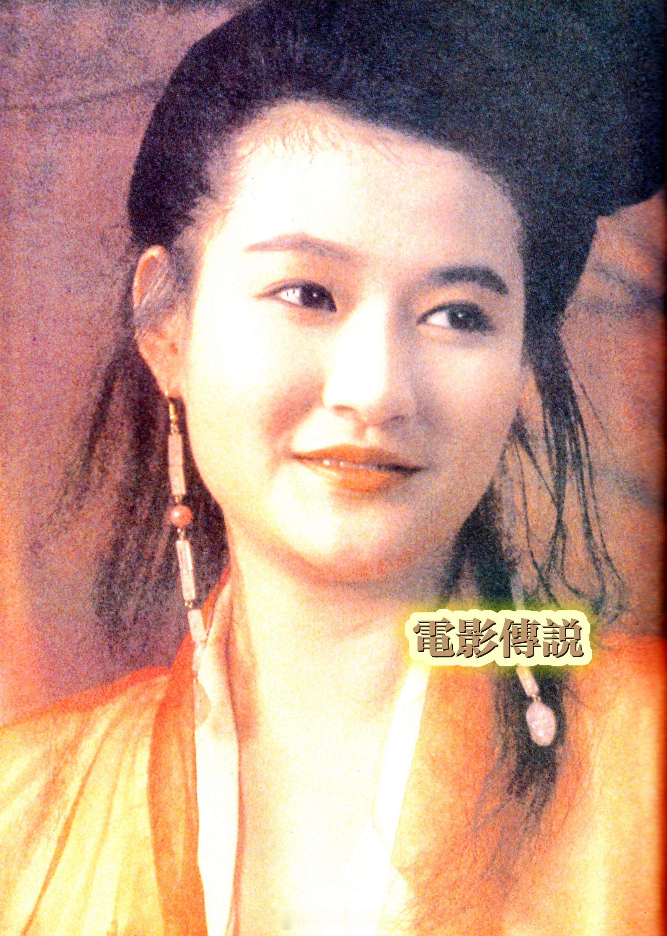#電影傳說扫描# 1991年，带着baby fat 的18岁的 #陈宝莲# 在电