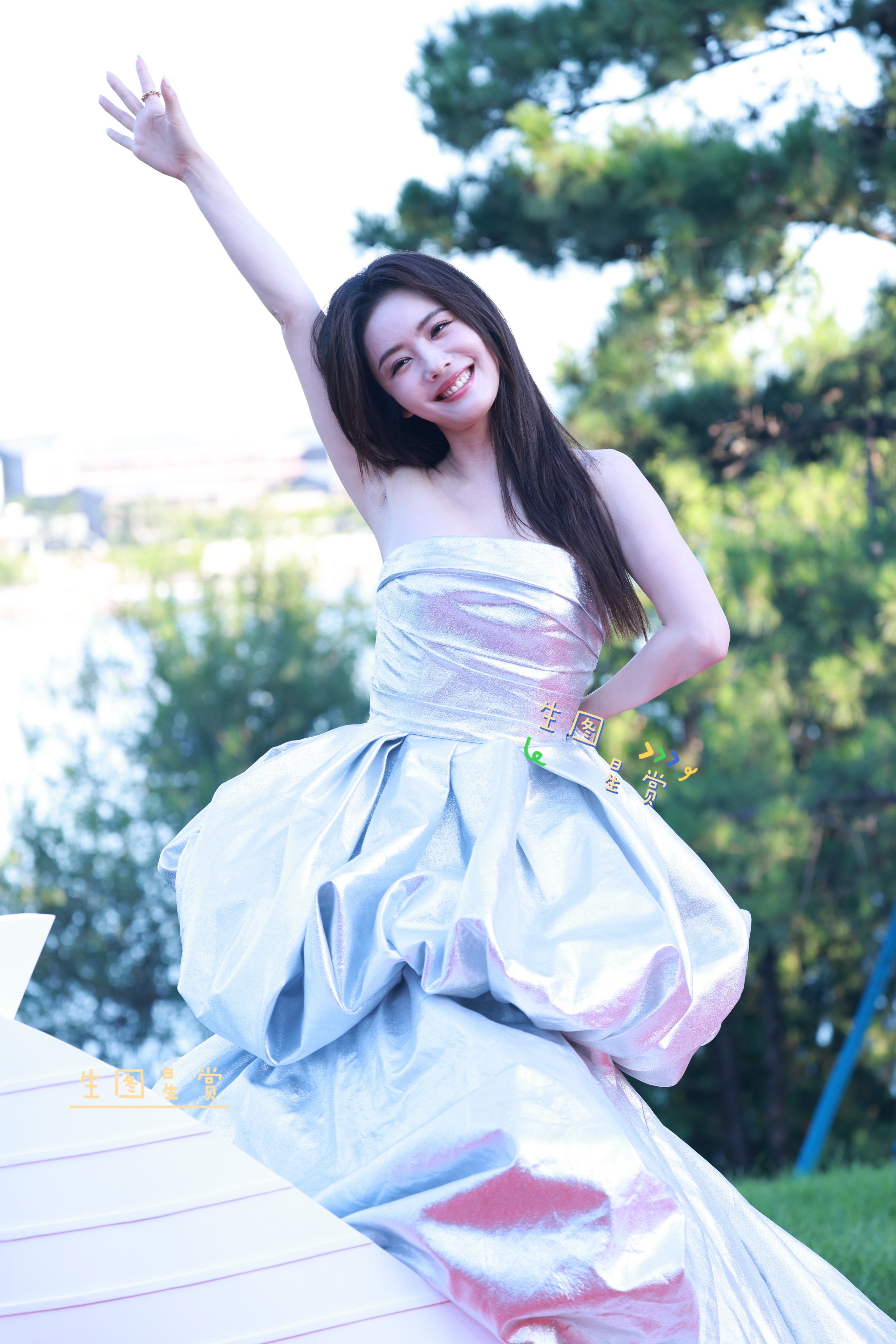 蔡文静外拍美照掉落，她在闪闪发光耶✨🧚‍♀️蔡文静[超话] ​​​