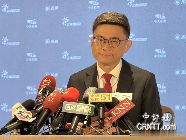 柯志恩专打七寸！赖瑞隆陷入标签困局，比0.1%的民调差距更为致命…

高雄首场电