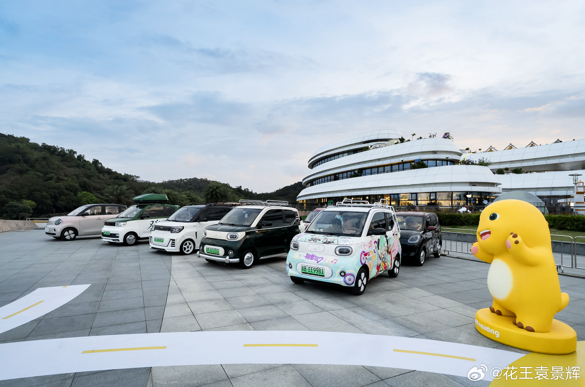 长期霸榜代步车榜首的车又上新了，第五代宏光MINIEV正式上市！之前我已经做过评